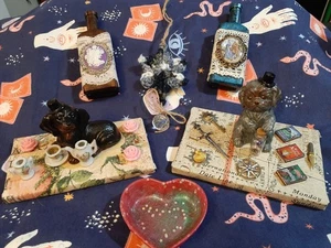 Mystery Deko Box - Lot Handarbeit Steampunk und Fantasy inspiriert Deko - Bild 1 von 19