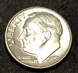 Moneda de diez centavos Roosevelt 1951-D BU sin circular 90 % plata 10 c de Estados Unidos - Imagen 1 de 2