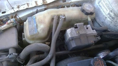 Depósito de refrigerante para Pontiac Gran Am 99-05 OEM Foto 1 de 4