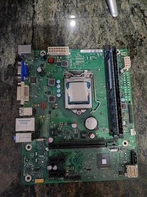 SCHEDA MADRE FUJITSU D3230 A11 GS1 - FUNZIONANTE - - Immagine 1 di 3