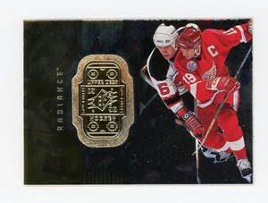 1998 Ponte superiore SPx finito Steve Yzerman 4058/4750 #30 - Foto 1 di 2