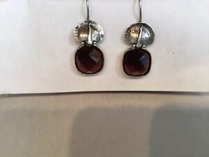 Silpada Sterling Silver Sting Ray Square Amber Cubic Zirconia Stone Earrings
