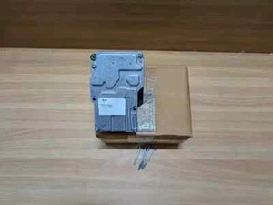 New Genuine Controller Set AMT For Suzuki Celerio 2014-2017 - Picture 1 of 2