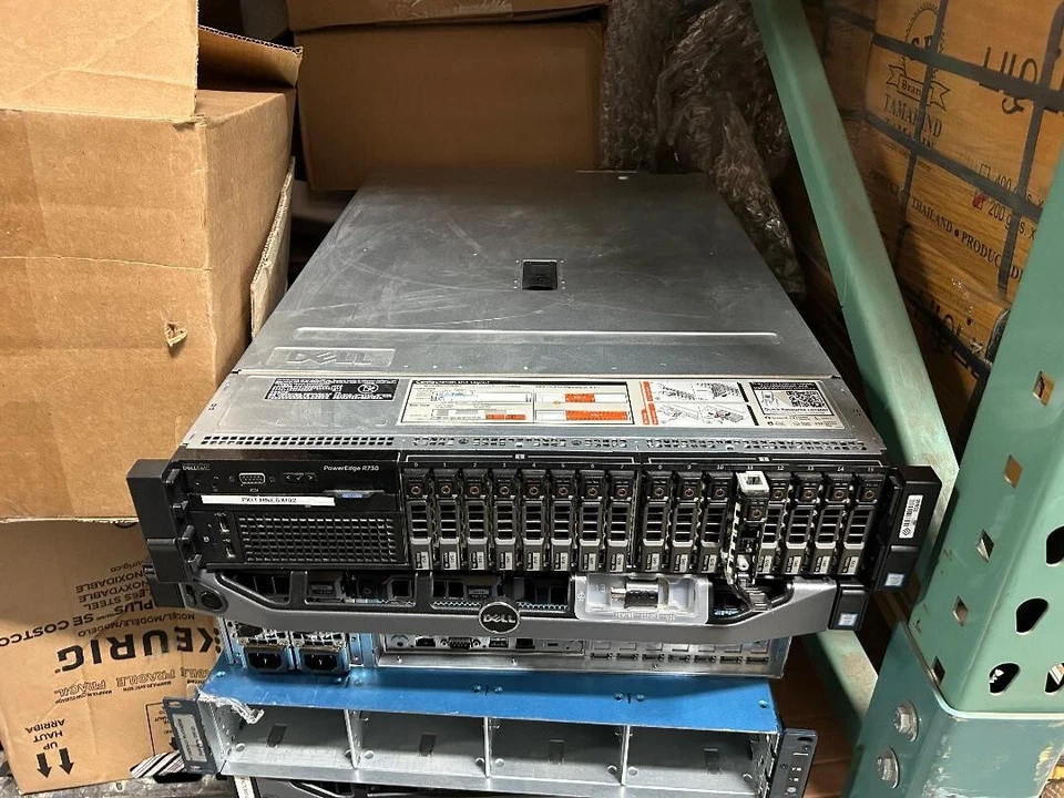 Dell PowerEdge R730 2x E5-2630V3 2.4GHz 8-Cores   32gb  no hard - Image 1 of 2