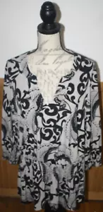 Alfani Pullover V-Ausschnitt Tunika Bluse Gr. 2X LS schwarz weiß Print gerafft GUC - Bild 1 von 8