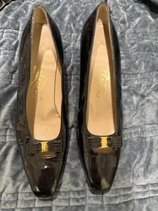 Ferragamo block Heel Black Patent Leather Pump 9.5 AA - Picture 1 of 4
