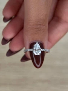 Lab Grown 1.50 Cts Pear Cut D/VVS2 Diamond Engagement Ring 14k White Gold - Picture 1 of 10