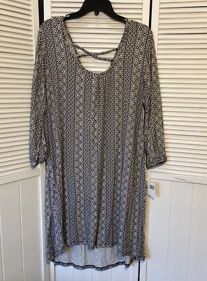 Nuevo con etiquetas Vestido recto Anne Klein para mujer L negro marfil estampado geométrico alto-bajo $58 Foto 1 de 4