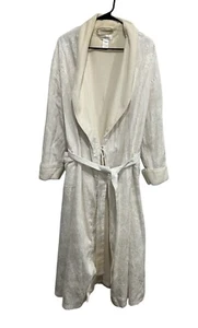 Elegant Cabernet White Floral Robe With Belt Sz XL - Picture 1 of 10