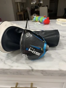 Taylormade Sim2 Max Driver, Ventus Blue Shaft Stiff 10.5, Headcover Included - Picture 1 of 8