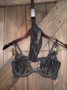 Victorias Secret NUOVO Set Reggiseno Donna 34C Molto Sexy Taglio Basso Demi Nero Pizzo - Foto 1 di 7