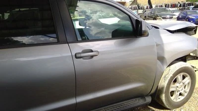 Puerta delantera derecha pasajero compatible con 08-22 SEQUOIA 1054045 Foto 1 de 4