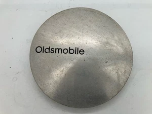 89-93 Oldsmobile Delta 88 98 Toronado Center Cap USED 25532570 - Picture 1 of 2
