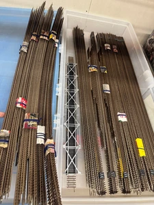 Micro Engineering 100+ Stück Konvolut Spur HO Zug Gleis Code 83 Flex 10-104 - Bild 1 von 11