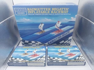 Raingutter Regatta Schlauchboot Raceway Cub Scout Derby + 2 Trimaran Boot Kits NEU - Bild 1 von 6