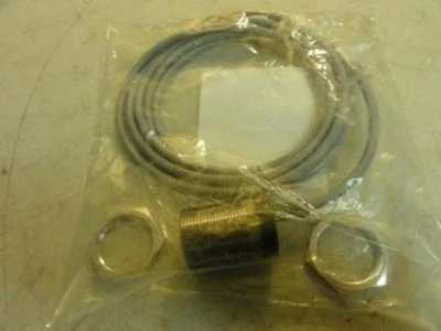 196018 Nuevo-Sin caja; Interruptor de proximidad inductivo Carlo Gavazzi IA30DSF15DO; 10-40VD Foto 1 de 2