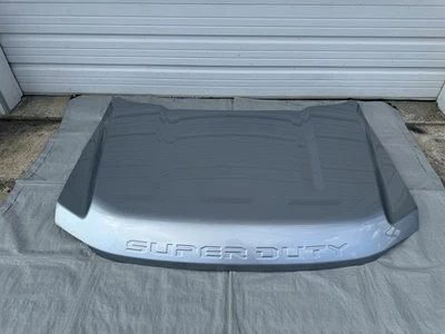 Ford F250 F350 Super Duty 2023-2025 nuevo capó plateado icónico OEM  Foto 1 de 4