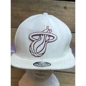 Miami Heat Mens Adidas Snapback Cap Hat White Embroidered Basketball-NBA OS - Picture 1 of 7