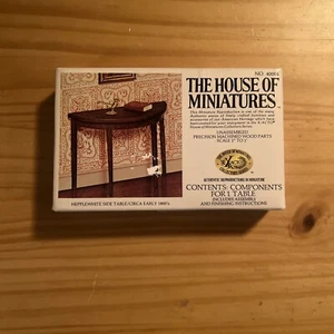 Das Haus der Miniaturen Nr. 40004 Hepplewhite Beistelltisch / um Anfang 1800’s - Bild 1 von 7