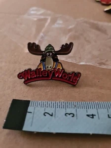 National Lampoon Vacation Walley World Theme Park Metal & Enamel Pin Badge New
