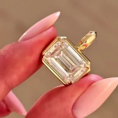 5CT Emerald Cut D Moissanite Women Bezel Charm Pendent In 14k Yellow Gold Plated - Image 1 of 4