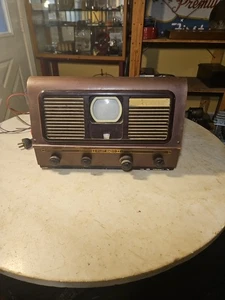 Antiguo PILOTO Televisión Modelo TV37U Radio Receptor Portátil Long Island N. Y. - Imagen 1 de 22