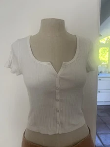 Brandy Melville weißes geripptes Top mit Knöpfen vorne, Einheitsgröße 100 % Baumwolle - Bild 1 von 6