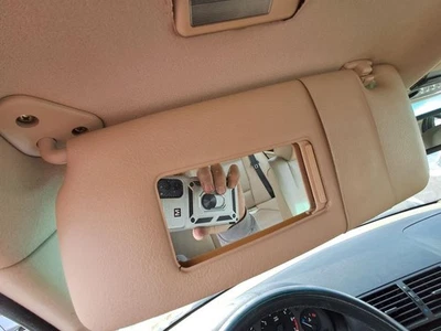 Кожаный козырек с подсветкой для водителя седана I RWD подходит для 01–06 BMW 325i 2729236 - Изображение 1 из 4