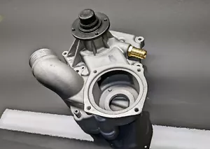 E31 M70 S70 V12 Water Pump Old BMW Part Number: 11510007041 - Foto 1 di 5
