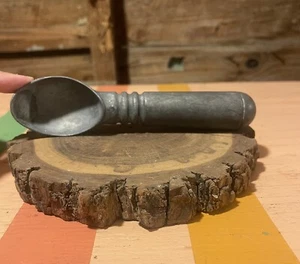 Faberware Vintage Mid-Century Ice Cream Scoop Egg Shaped Cast Aluminum Taiwan - Picture 1 of 7