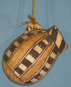 ANTIQUE SOUTHWEST INDIAN PUEBLO MINIATURE POTTERY HANGING VASE POT GEOMETRIC - Picture 1 of 8