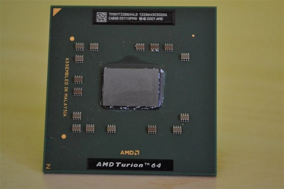 CPU AMD Turion 64 MT-32 1.8GHz TMSMT32BQX4LD Processor Socket 754 1,8 GHZ MT32 - Image 1 of 1