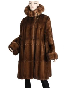 VINTAGE GIANFRANCO FERRE GORGEOUS MINK COAT 10/12 - Picture 1 of 9