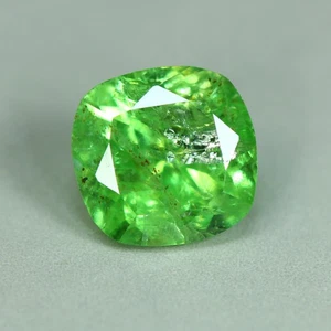 1,04 quilates_piedra preciosa única_granate verde tsavorita 100 % natural sin calefacción_Kenia - Imagen 1 de 3