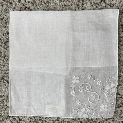 De Colección Nuevo de Lote Antiguo Pañuelo Madeira Lino Boda Monograma P Bordado Hecho a Mano Etiqueta Foto 1 de 4