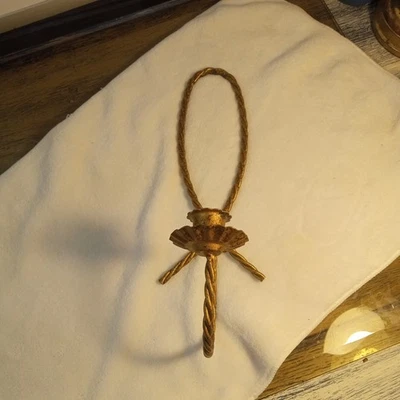 Apliques portavelas de metal cuerda retorcida HOMCO casa de campo de colección interior del hogar Foto 1 de 4