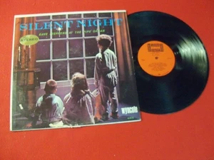 DAVE STEPHENS CHRISTMAS LP "SILENT NIGHT" ON CLASSIC HOLIDAY VINTAGE VINYL! - Picture 1 of 8