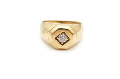 Anillo de diamantes de oro amarillo de 10 k de 0,20 CTW talla 8,5 para hombre Foto 1 de 4