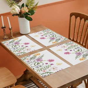 Juego de 4 colchonetas florales amarillas y rosas manteles de tela estampados mesa de comedor - Imagen 1 de 7