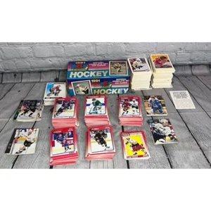Vintage LOT 700+ 1990-1992 NHL Hockey Cards Upper Deck, Donruss, Score, ProTopps - Picture 1 of 5