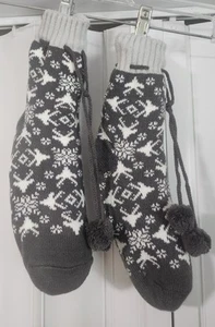 Slip donna grigio e bianco peluche invernale foderato nuovo senza etichette senza etichette taglia etichette - Foto 1 di 5