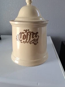 Vtg Pfaltzgraff VILLAGE Coffee Canister w/lid Castle Mark USA 9.5" Tall EUC - Picture 1 of 4