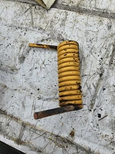 Cub Cadet Mule Drive Spring 1641 1440 1862 1861 1864 1863 1782 2182 2284 2084 - Picture 1 of 1
