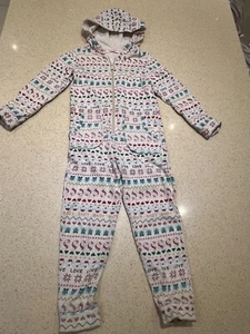 H & M Unicorn Snowflake Cupcake All in one Pyjamas 5-6 Years Nightwear Christmas - Picture 1 of 4