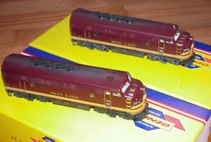 HO ATHEARN GENESIS G26241 F-3A F-3A SET SOO LINE FREIGHT 200A 201A DCC SOUND - Picture 1 of 2