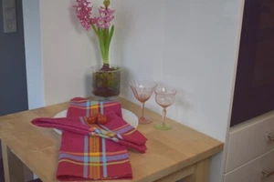 Serviette Jacquard Baumwolle 50x50 cm pink mit Blumenmotiv aus Frankreich - Bild 1 von 5