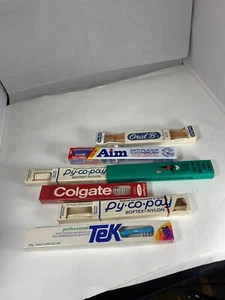 6 Vintage Toothbrushes Aim Tek Oral-B Pycopay Halloween - Picture 1 of 7