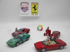 1/43 Éléments pour DIORAMA Rallye WRC 4 Ferrari + 4 Figurines + Accessoires - Foto 1 di 24