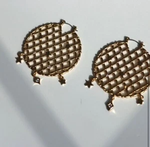 Disney Couture Large Disc Gold Earrings with Diamonds Tinkerbell - Picture 1 of 4