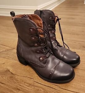 Pikolinos 38 Leather Ankle Boots. Women's Size 8US